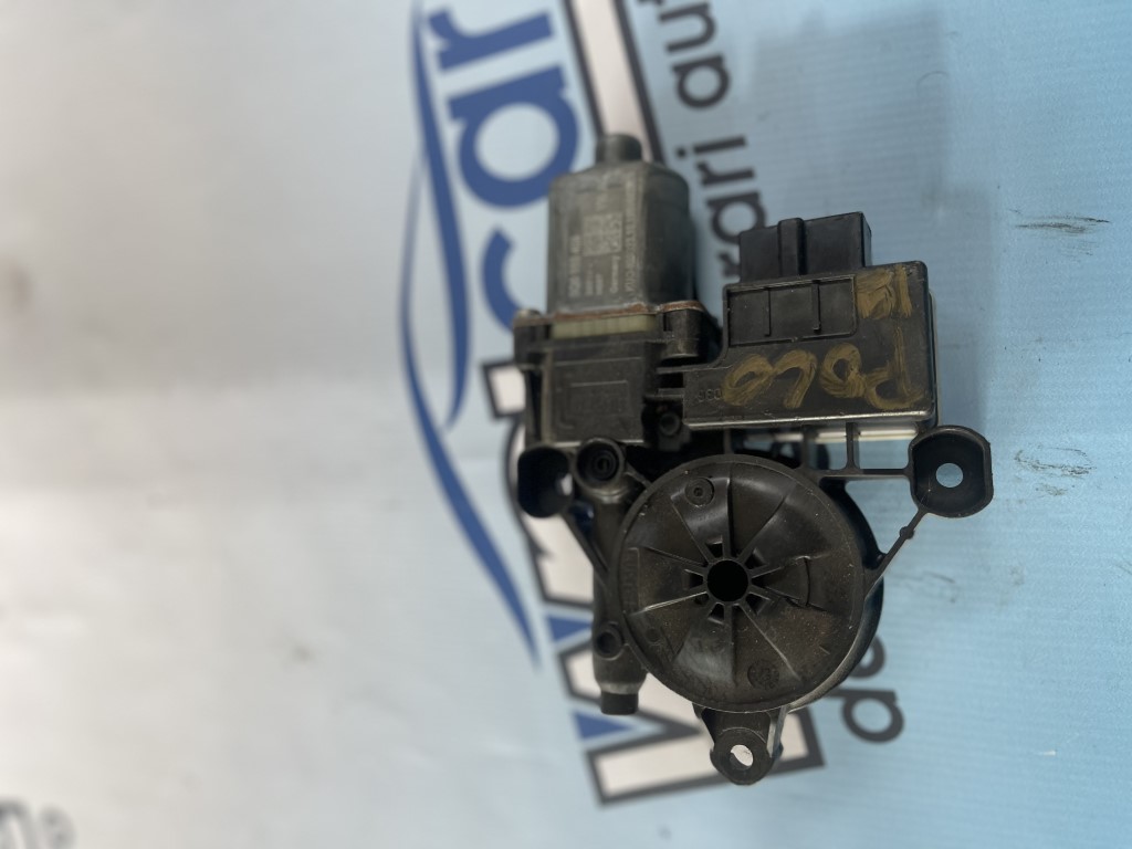 Motoras macara geam AUDI A1 5Q0959408 Motoras macara geam AUDI A1 5Q0959408