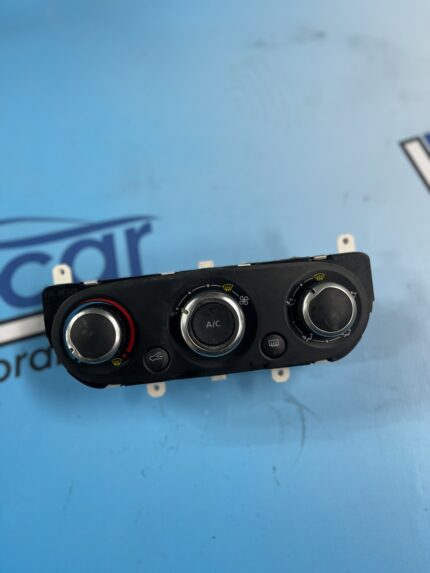 COMANDA CLIMATIZARE PENTRU RENAULT CLIO 4 272704701R