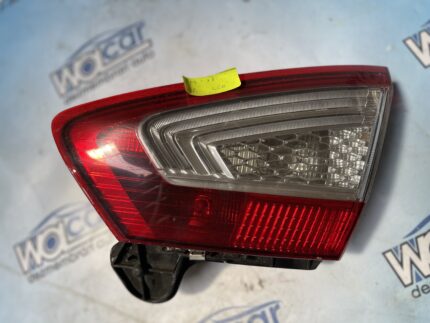 TRIPLA DREAPTA SPATE FORD MONDEO 2012 CU LED-URI