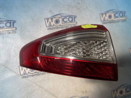 TRIPLA STANGA SPATE FORD MONDEO 2012 CU LED