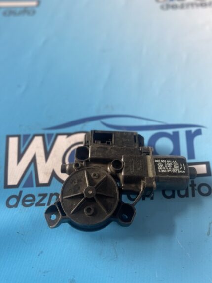 Motoras Macara VW POLO 6R0959811AA