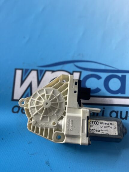 Motoras Macara AUDI A4 8K0959801