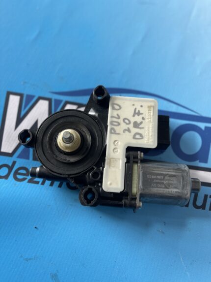 MOTORAS MACARA GEAM FATA STANGA VW POLO AW 2020