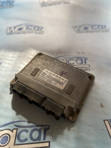 CALCULATOR MOTOR VOLKSWAGEN POLO 1.2 BENZINA COD 03E906023AL