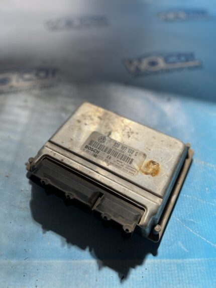 CALCULATOR MOTOR AUDI A4 1.8 COD 8D0907558G