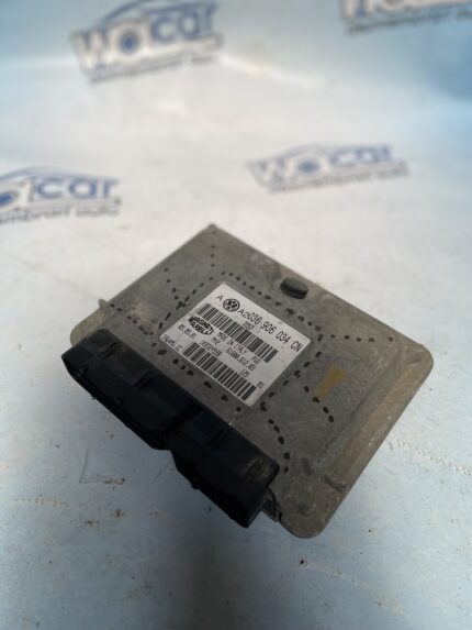 CALCULATOR MOTOR VOLKSWAGEN GOLF 4 COD 036906034CN