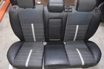 original din dezmembari cu livrare in toata tara, se ofera garantie. S.C Wolcar SRL Service si dezmembrari auto