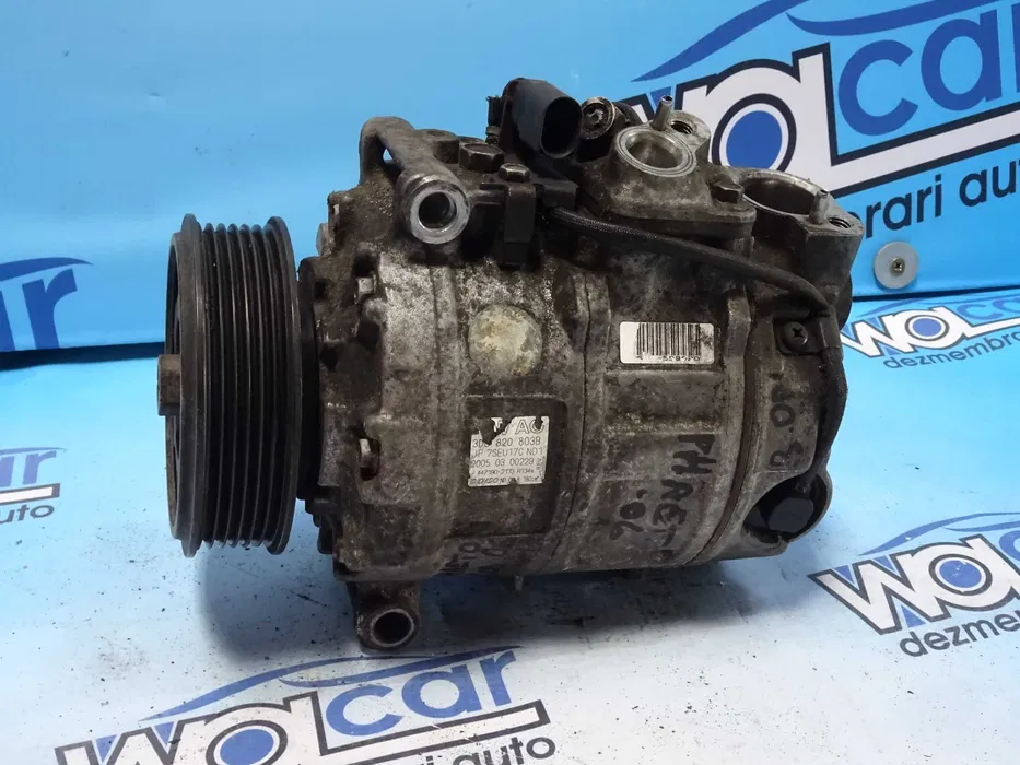 Compresor AC Vw Phaeton 3.0 TDI 3D0820803B Compresor AC Vw Phaeton 3.0 TDI 3D0820803B