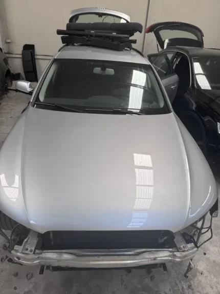 Capota motor Audi A4 2014