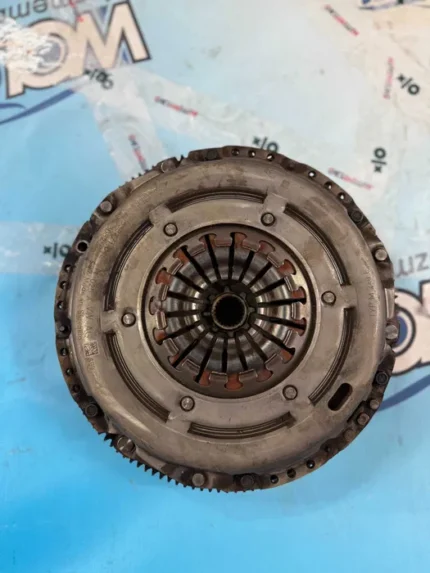 Kit ambreiaj Volkswagen Tiguan 04L141025A