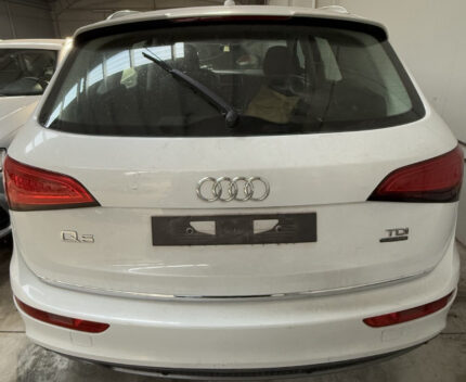 Bara spate Audi Q5 2014