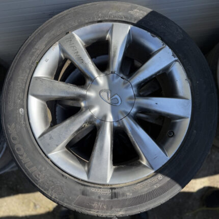 Jante Infiniti 225/55R18