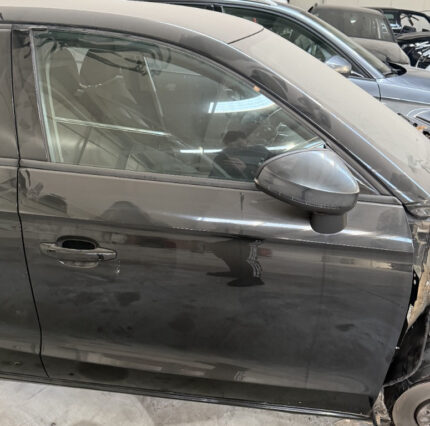 Usa dreapta fata Audi A1 2016