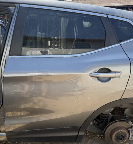 Usa stanga spate Nissan Qashqai 2018