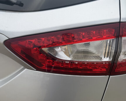 Tripla dreapta haion Ford Mondeo MK5 2016 Break