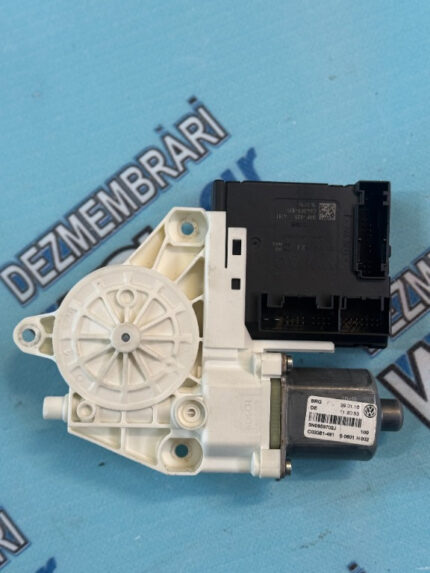 Motoras macara dreapta Volkswagen Jetta 2017 3c0959792j